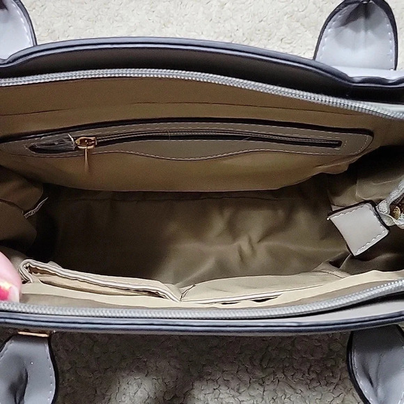 New Without Tag Gray fashion handbag - Picture 7 of 7